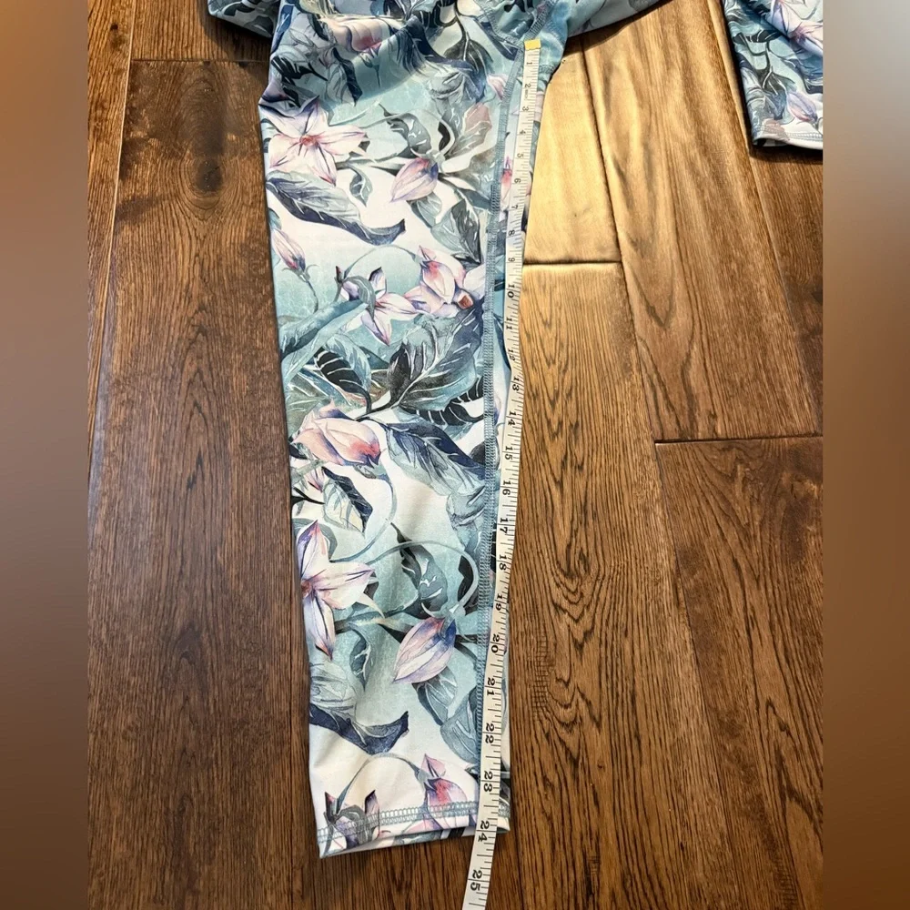 Floral Watercolor Leggings - Picture 6 of 6